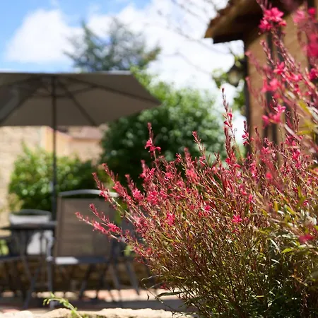 度假居 La Charmante *